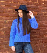 Load image into Gallery viewer, Riley Blue Sweater freeshipping - Belle Isabella Boutique
