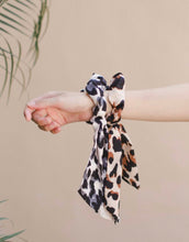 Load image into Gallery viewer, Tonya Leopard Hair Tie
