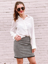 Load image into Gallery viewer, Amelie Houndstooth Skirt
