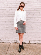 Load image into Gallery viewer, Amelie Houndstooth Skirt
