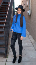 Load image into Gallery viewer, Riley Blue Sweater freeshipping - Belle Isabella Boutique
